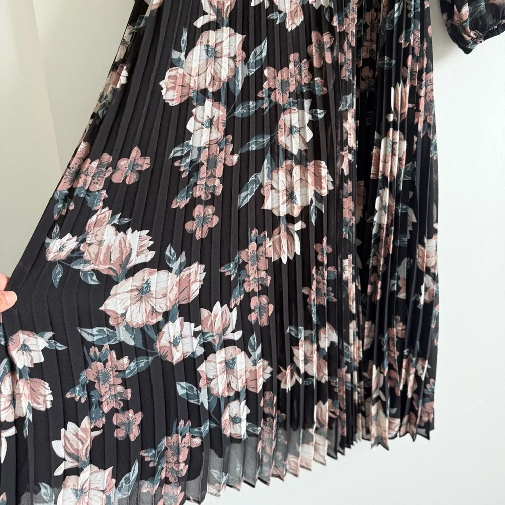 Lulu's Blooming Whimsy Black Floral Pleated Midi Wrap Dress - Picture 10 of 14